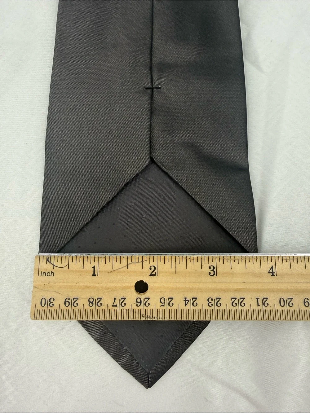 Van Heusen made in Italy Black Solid Silk Tie
